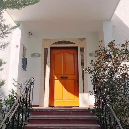 T-one's House איסטמבול
