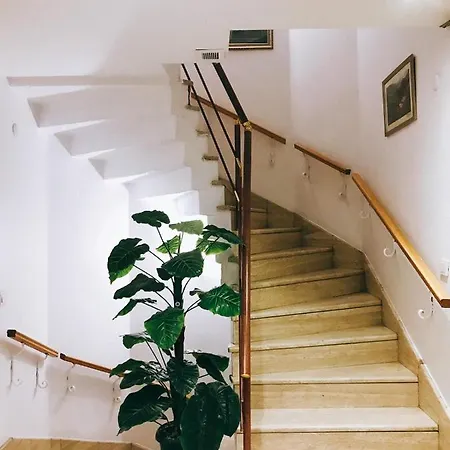 T-one's House איסטמבול