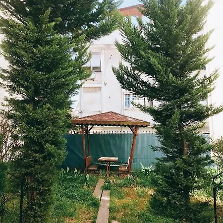 T-one's House * איסטמבול