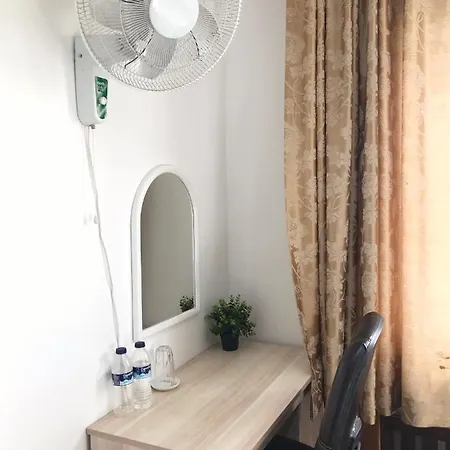 T-one's House לינה וארוחת בוקר