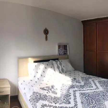 T-one's House * איסטמבול
