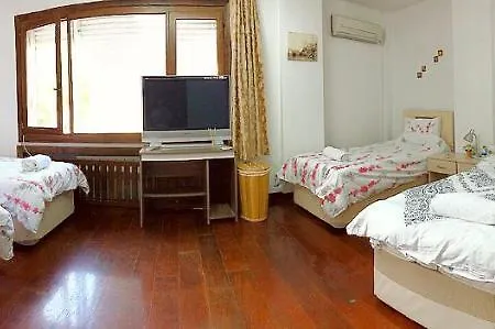 T-one's House איסטמבול